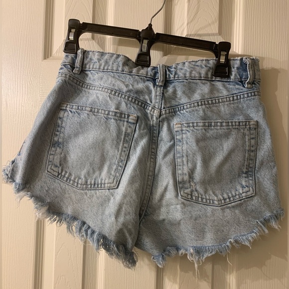 Zara Denim Cutoff Shorts Frayed Distressed High Rise Jeans Shorts Women's US 6 - Picture 3 of 5
